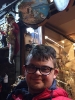 Natale è quasi alle porte, e i ragazzi del progetto “chi trova un lavoro trova un tesoro’’ vivono tra le strade di San Gregorio Armeno il fascino e la magia dell’atmosfera natalizia napoletana.-12