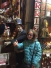 Natale è quasi alle porte, e i ragazzi del progetto “chi trova un lavoro trova un tesoro’’ vivono tra le strade di San Gregorio Armeno il fascino e la magia dell’atmosfera natalizia napoletana.-8