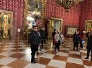 Continuiamo ad esplorare la nostra città con la visita al palazzo reale-2