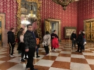 Continuiamo ad esplorare la nostra città con la visita al palazzo reale-8